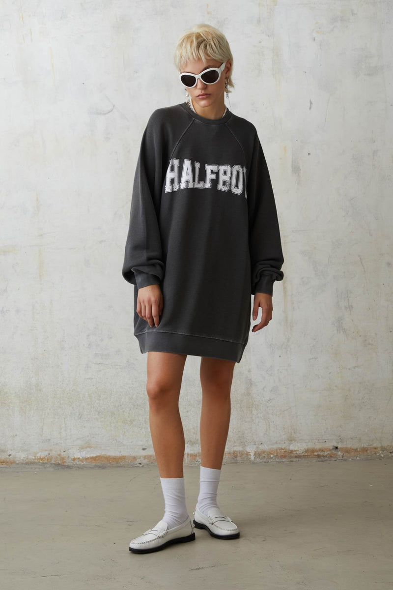 CREW NECK OVER GRAPHIC - HALFBOY - FLEECES